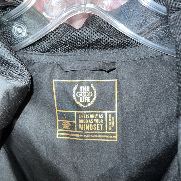 Size L Bundle - Picture 6 of 9